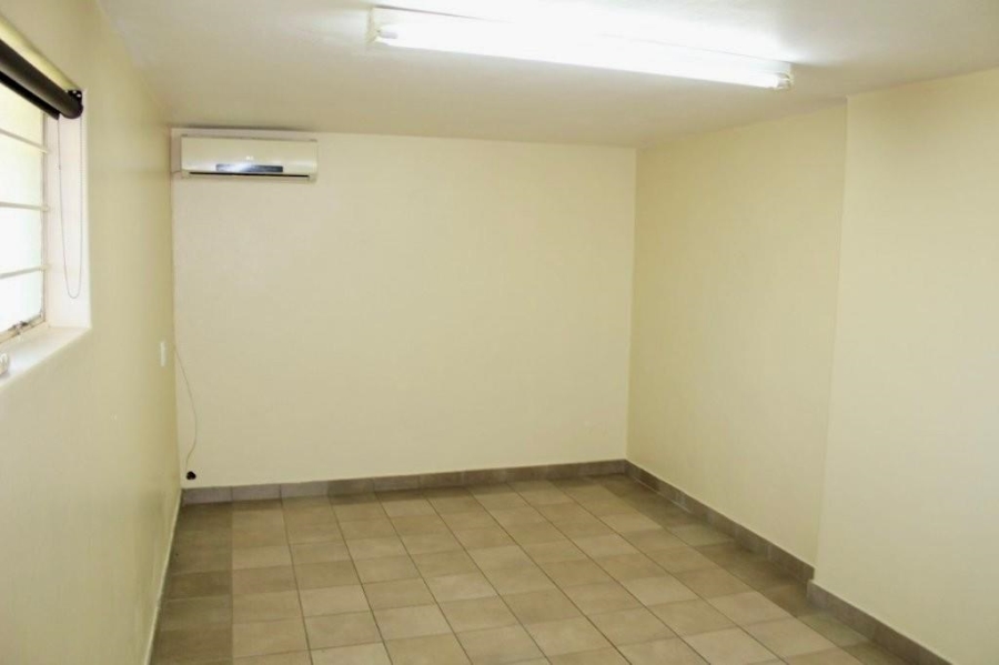 To Let commercial Property for Rent in Moreleta Park Gauteng