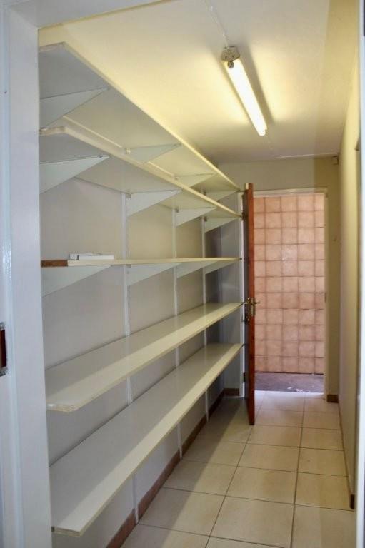 To Let commercial Property for Rent in Moreleta Park Gauteng