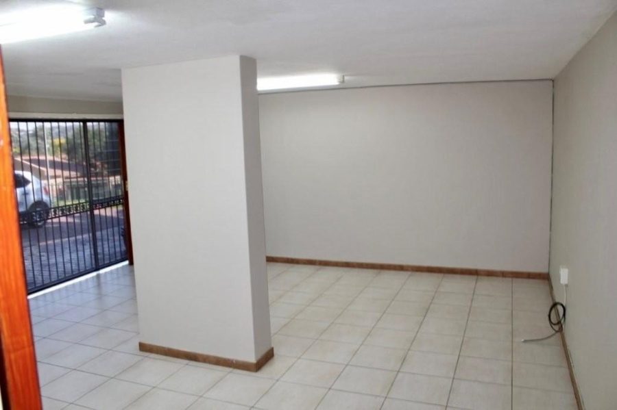 To Let commercial Property for Rent in Moreleta Park Gauteng