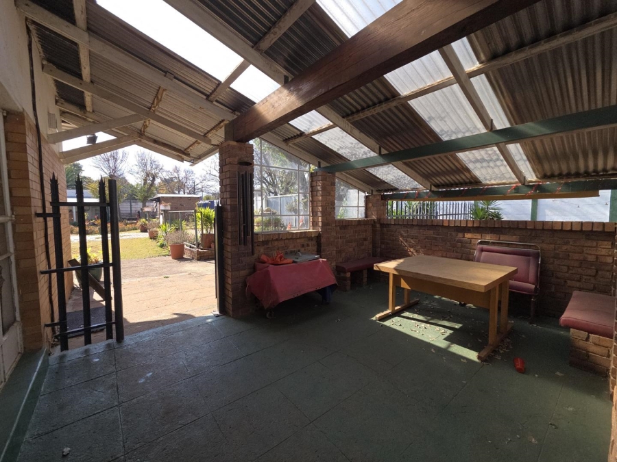 To Let 3 Bedroom Property for Rent in Roodepoort Gauteng