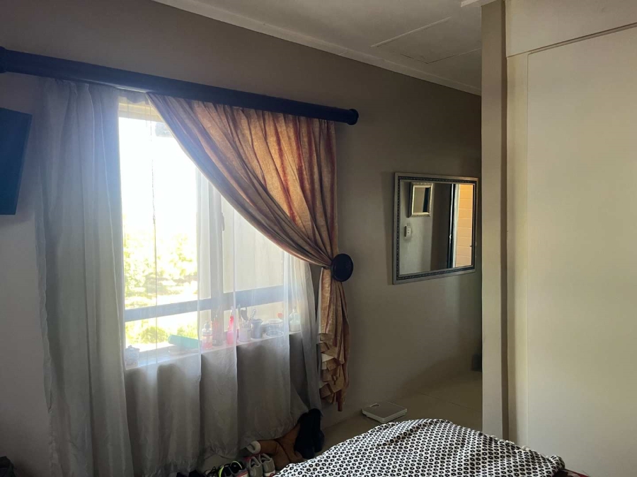 To Let 2 Bedroom Property for Rent in Jackal Creek Golf Estate Gauteng