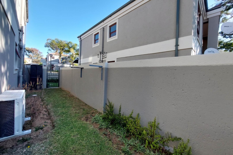 To Let 2 Bedroom Property for Rent in Sunninghill Gauteng