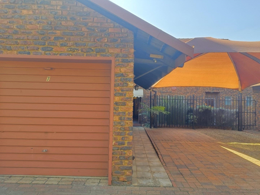 3 Bedroom Property for Sale in Silverton Gauteng