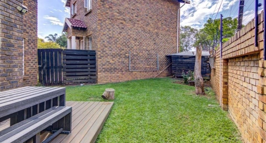 2 Bedroom Property for Sale in Van Riebeeck Park Gauteng