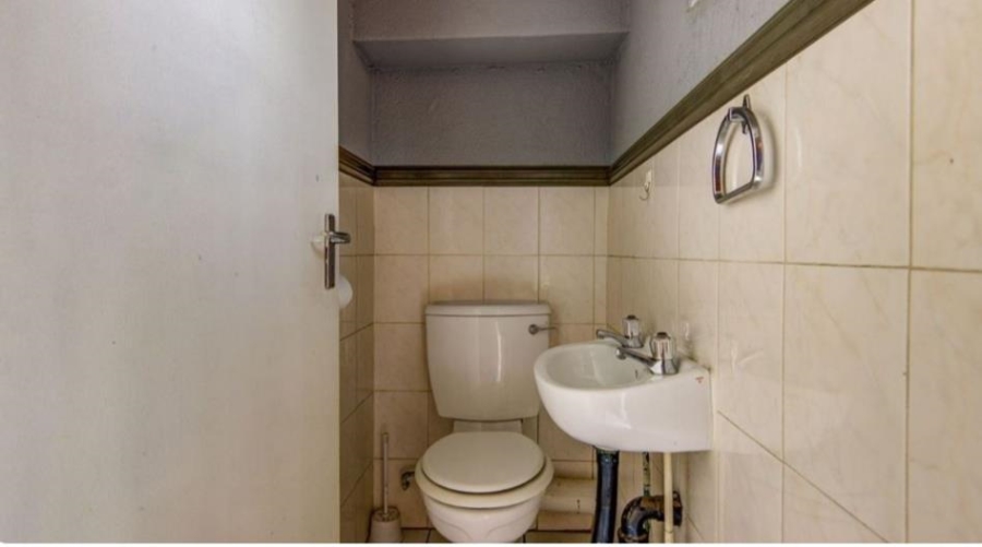 2 Bedroom Property for Sale in Van Riebeeck Park Gauteng