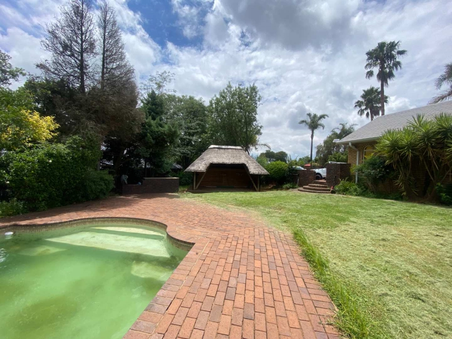 4 Bedroom Property for Sale in Noordheuwel Gauteng