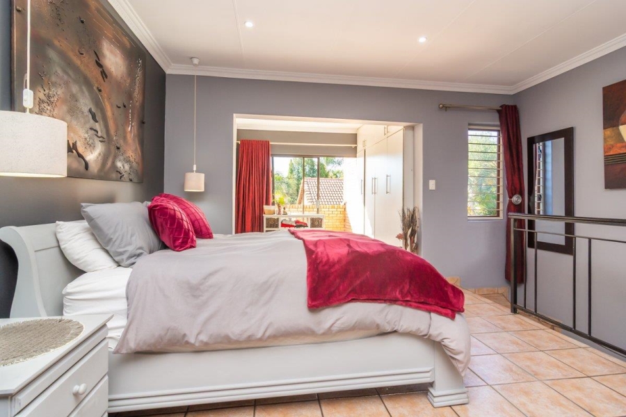 3 Bedroom Property for Sale in Ruimsig A H Gauteng