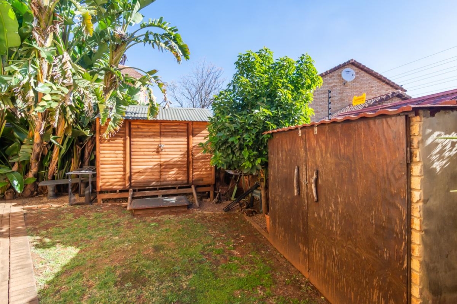 3 Bedroom Property for Sale in Ruimsig A H Gauteng