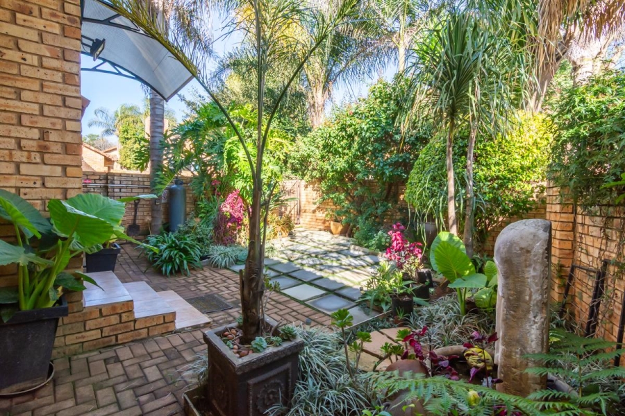 3 Bedroom Property for Sale in Ruimsig A H Gauteng