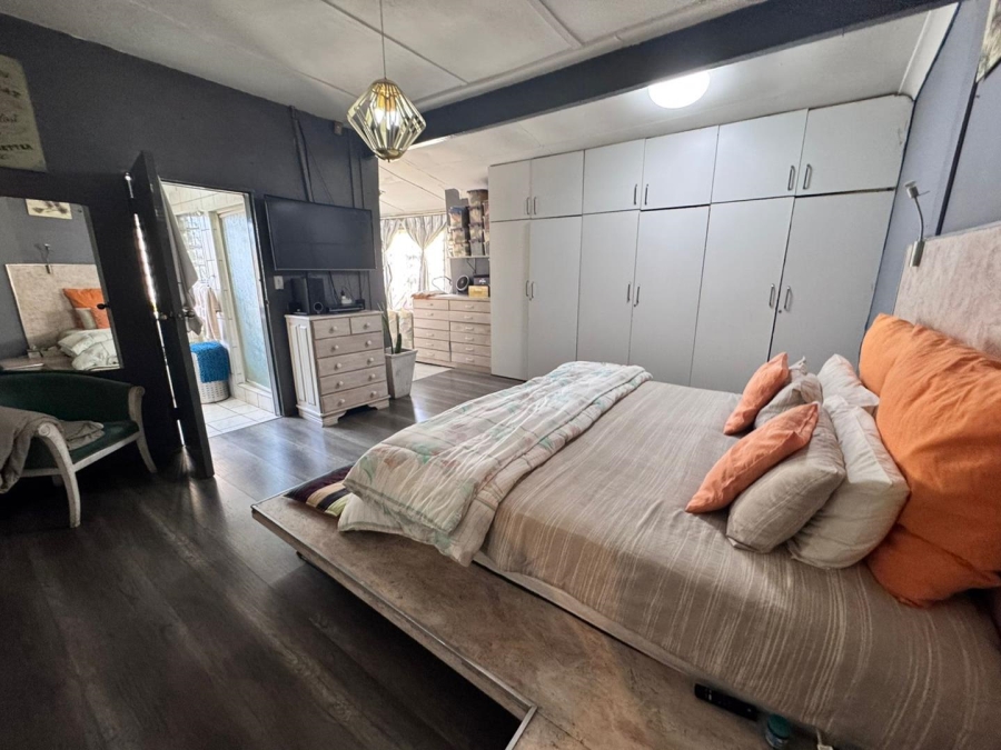 4 Bedroom Property for Sale in Rewlatch Gauteng