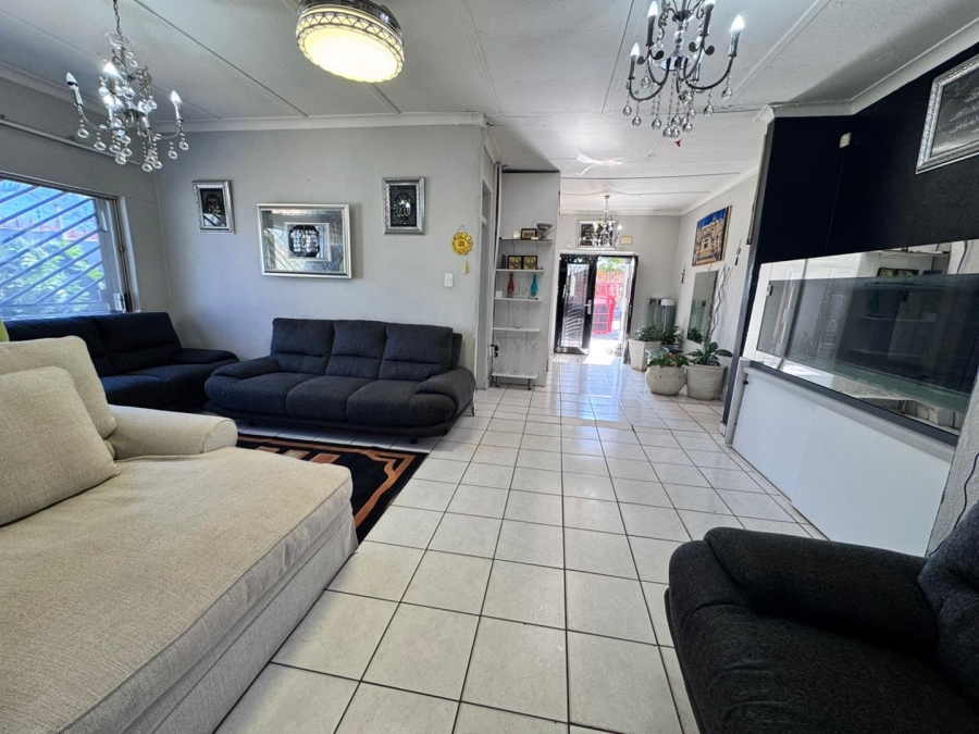 4 Bedroom Property for Sale in Rewlatch Gauteng