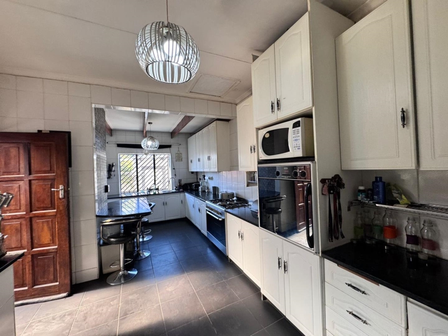 4 Bedroom Property for Sale in Rewlatch Gauteng