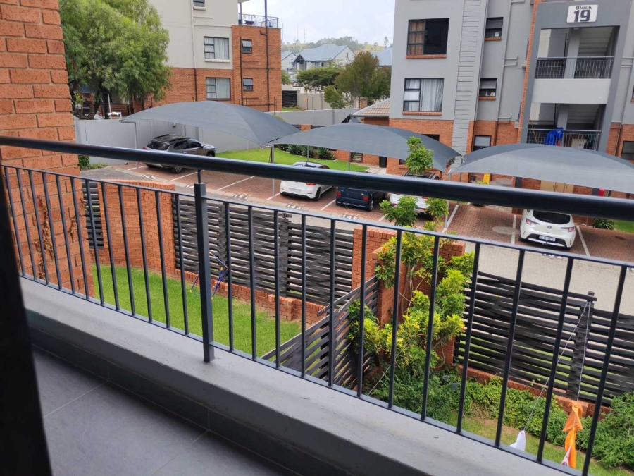 2 Bedroom Property for Sale in Oakdene Gauteng