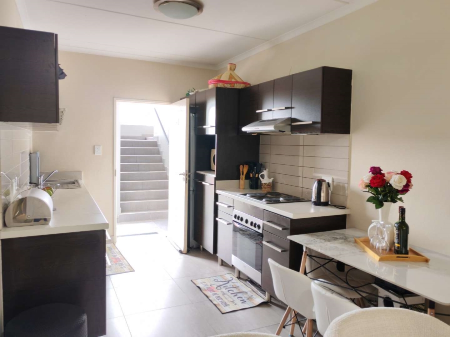 2 Bedroom Property for Sale in Oakdene Gauteng