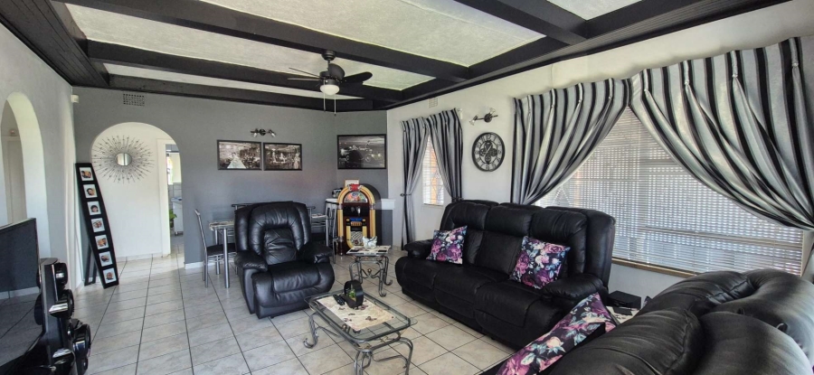 4 Bedroom Property for Sale in South Hills Gauteng