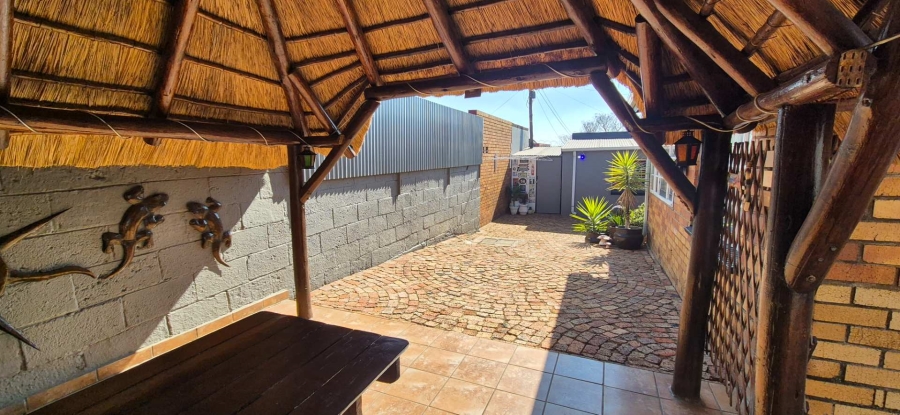 4 Bedroom Property for Sale in South Hills Gauteng