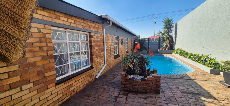 4 Bedroom Property for Sale in South Hills Gauteng