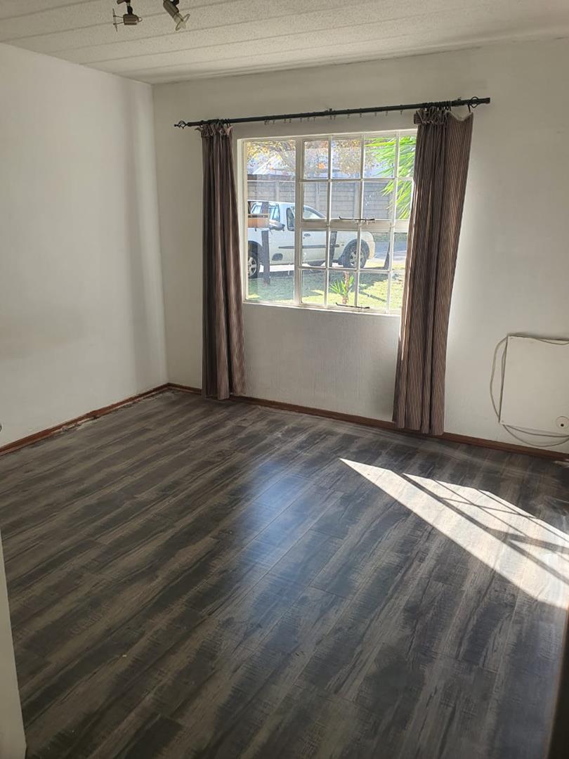 2 Bedroom Property for Sale in Meyersdal Gauteng