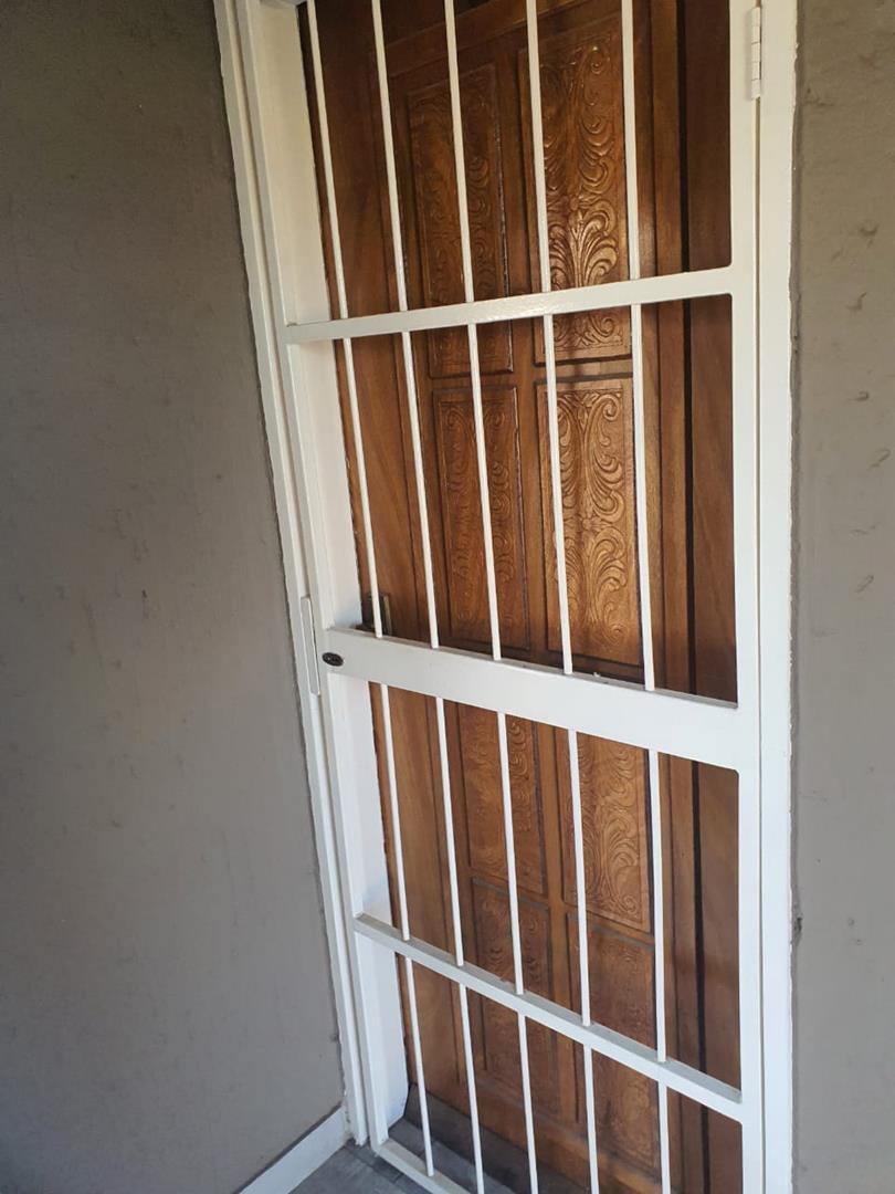 2 Bedroom Property for Sale in Meyersdal Gauteng