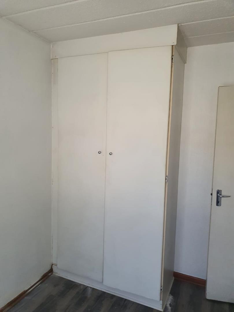 2 Bedroom Property for Sale in Meyersdal Gauteng