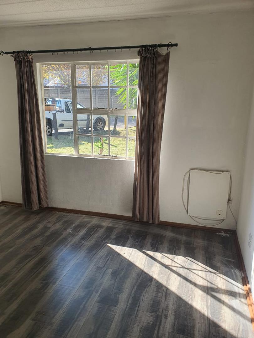 2 Bedroom Property for Sale in Meyersdal Gauteng