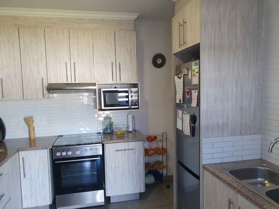 3 Bedroom Property for Sale in South Hills Gauteng