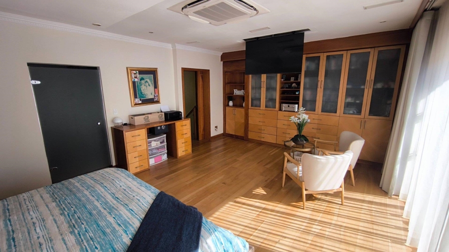 4 Bedroom Property for Sale in Brackenhurst Gauteng