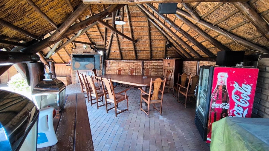 4 Bedroom Property for Sale in Brackenhurst Gauteng