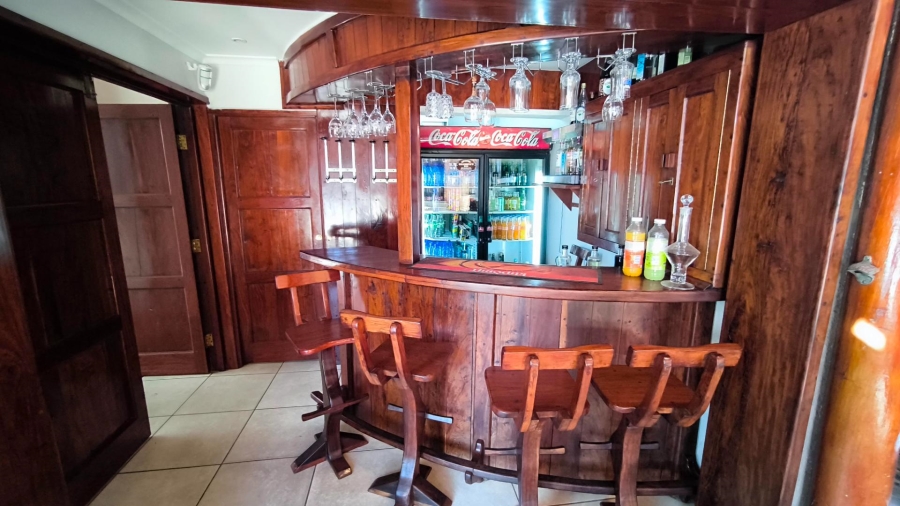 4 Bedroom Property for Sale in Brackenhurst Gauteng