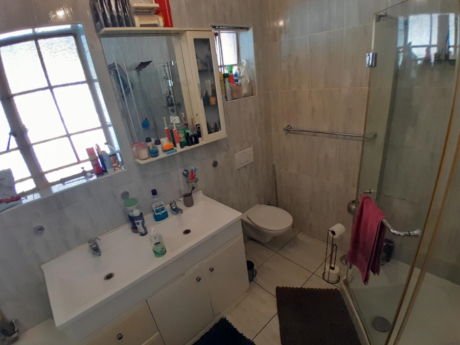 4 Bedroom Property for Sale in Rewlatch Gauteng