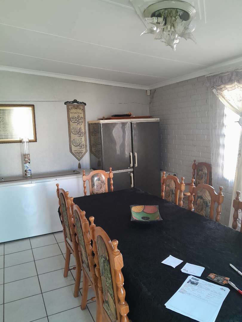4 Bedroom Property for Sale in Rewlatch Gauteng