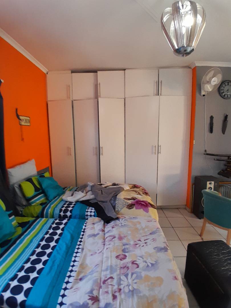4 Bedroom Property for Sale in Rewlatch Gauteng