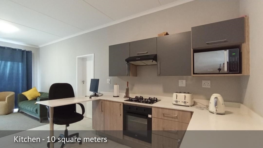 2 Bedroom Property for Sale in Midridge Park Gauteng