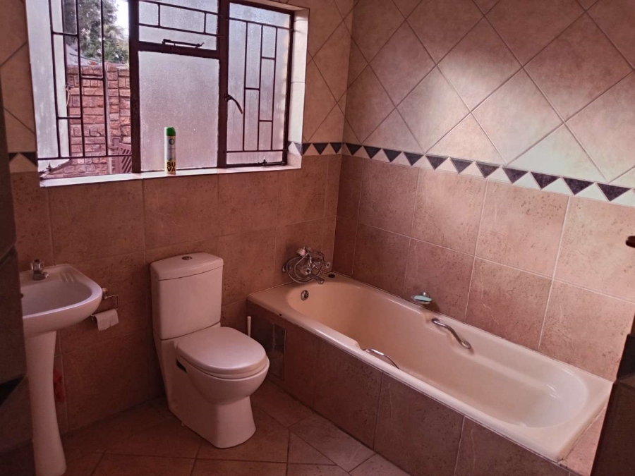 3 Bedroom Property for Sale in Theresa Park Gauteng
