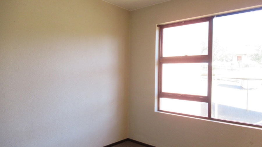 2 Bedroom Property for Sale in Winchester Hills Gauteng