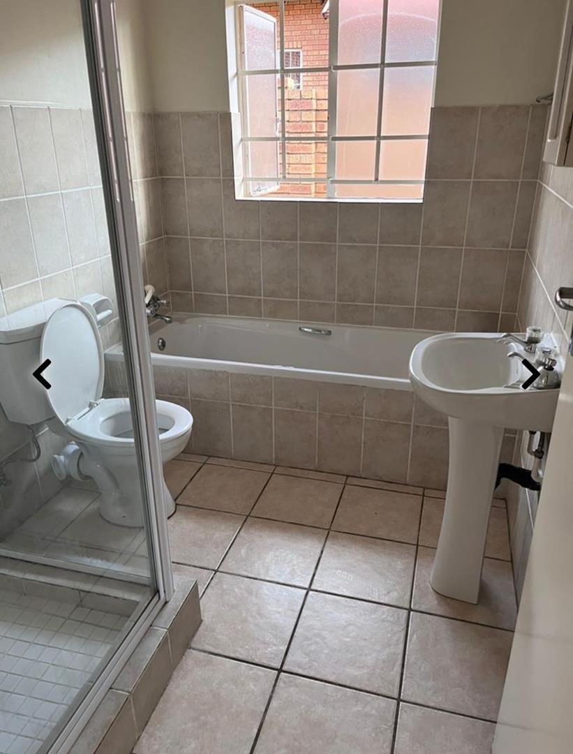 To Let 2 Bedroom Property for Rent in The Reeds Gauteng