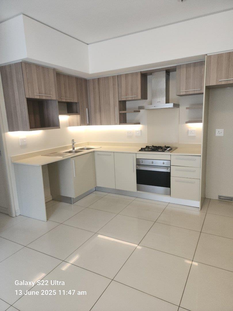 To Let 2 Bedroom Property for Rent in Rosebank Gauteng