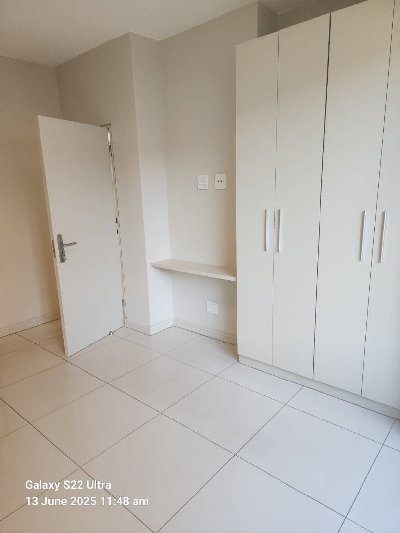To Let 2 Bedroom Property for Rent in Rosebank Gauteng