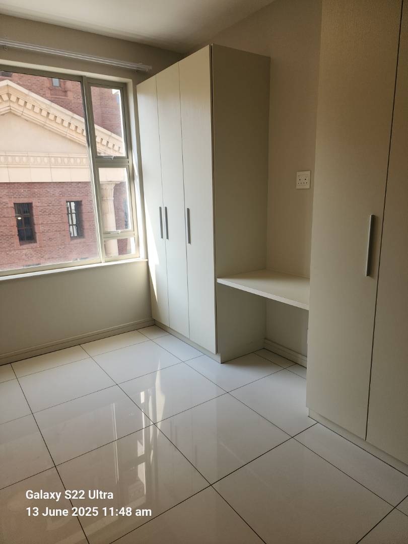 To Let 2 Bedroom Property for Rent in Rosebank Gauteng