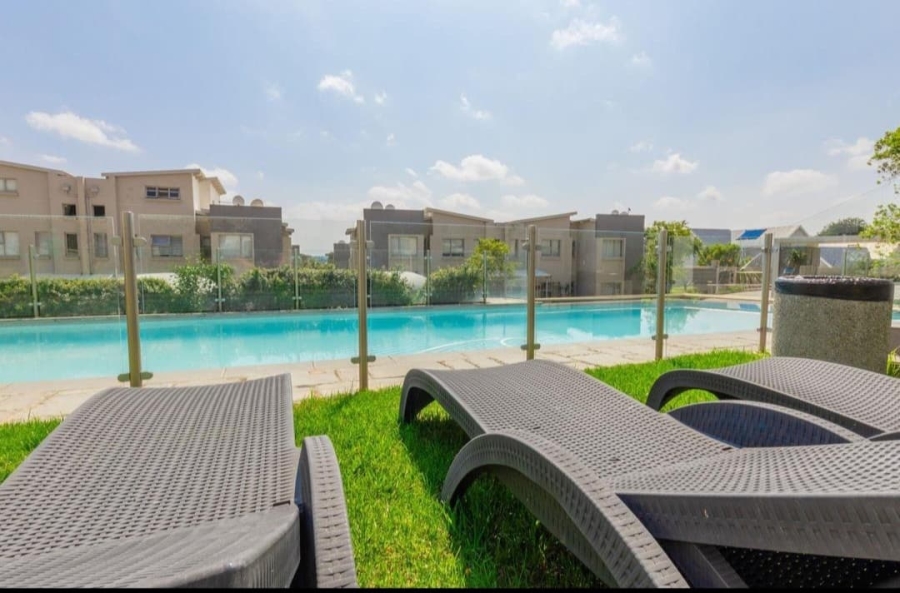 2 Bedroom Property for Sale in Beverley Gauteng