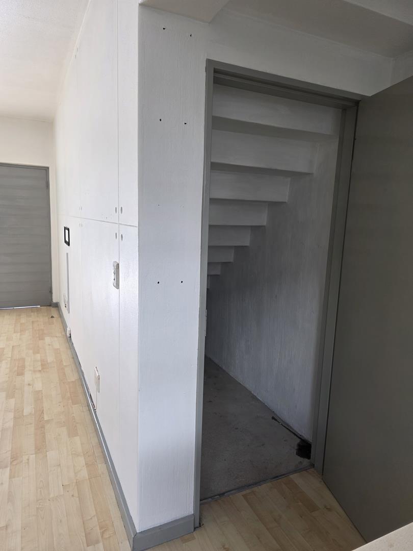 2 Bedroom Property for Sale in Beverley Gauteng