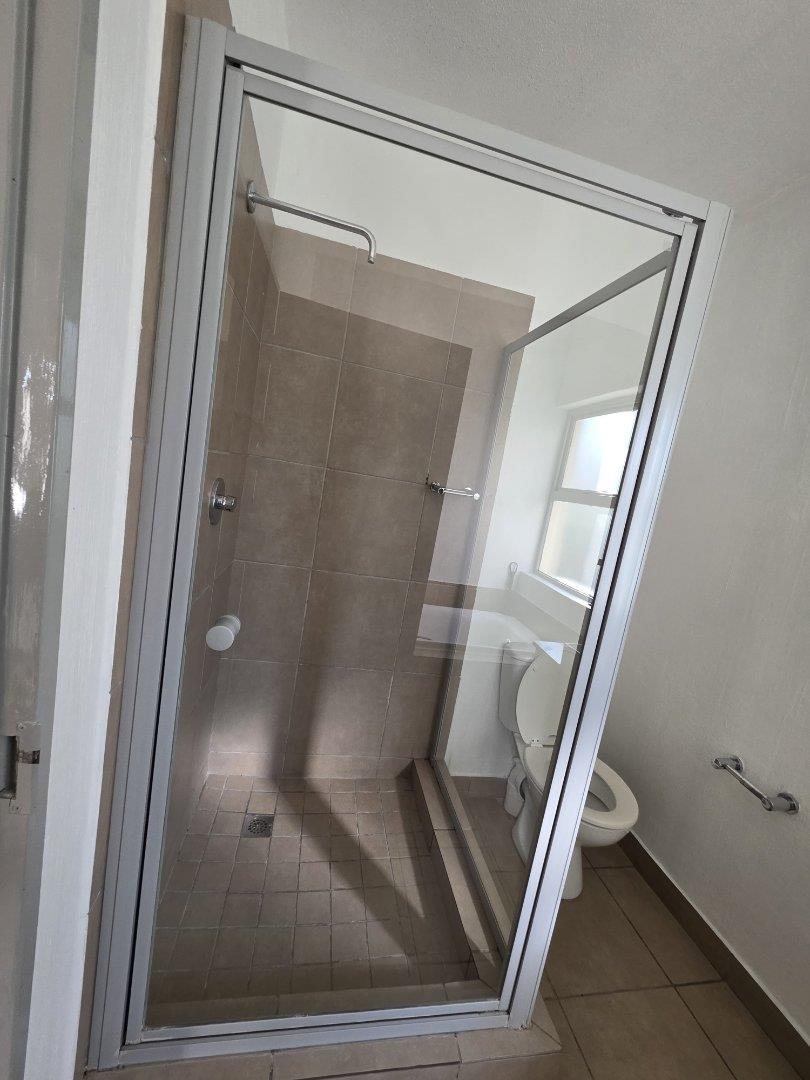 2 Bedroom Property for Sale in Beverley Gauteng