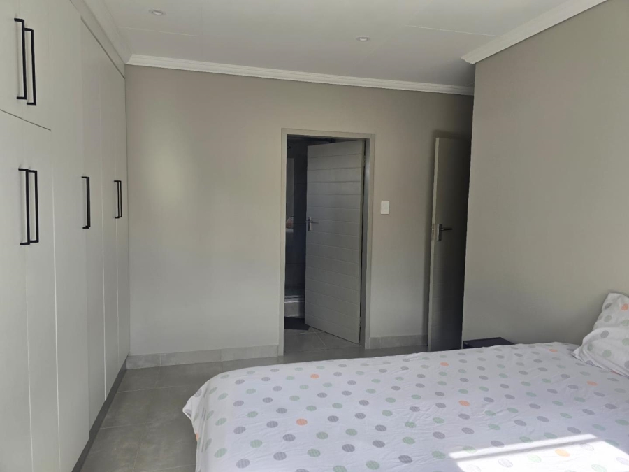 To Let 3 Bedroom Property for Rent in Lion Pride Gauteng