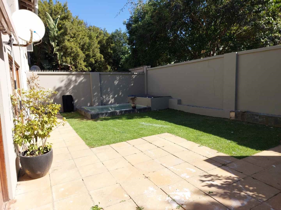 To Let 4 Bedroom Property for Rent in Morningside Gauteng