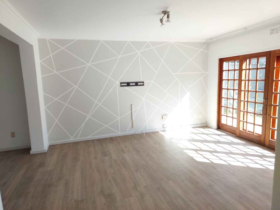 To Let 4 Bedroom Property for Rent in Morningside Gauteng