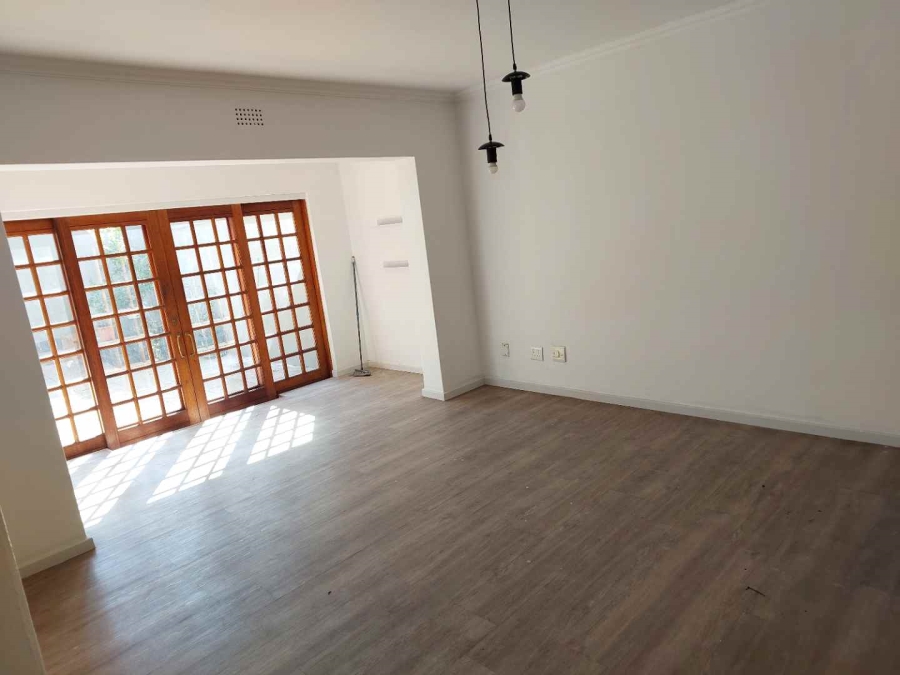 To Let 4 Bedroom Property for Rent in Morningside Gauteng
