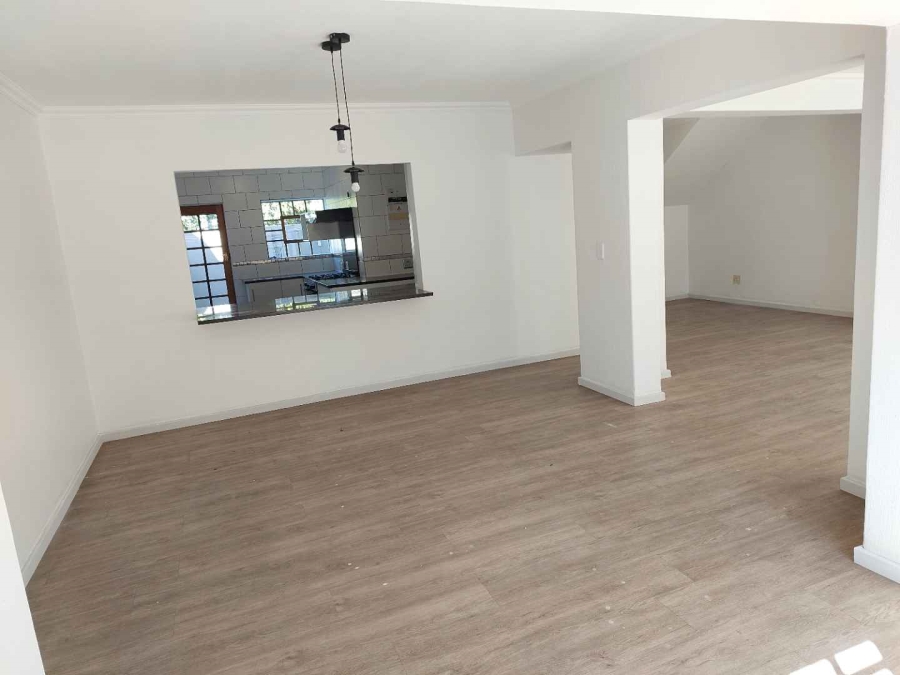 To Let 4 Bedroom Property for Rent in Morningside Gauteng
