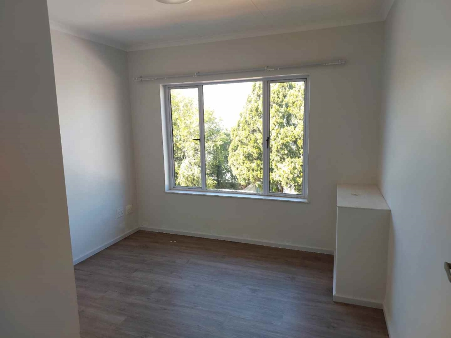 To Let 4 Bedroom Property for Rent in Morningside Gauteng