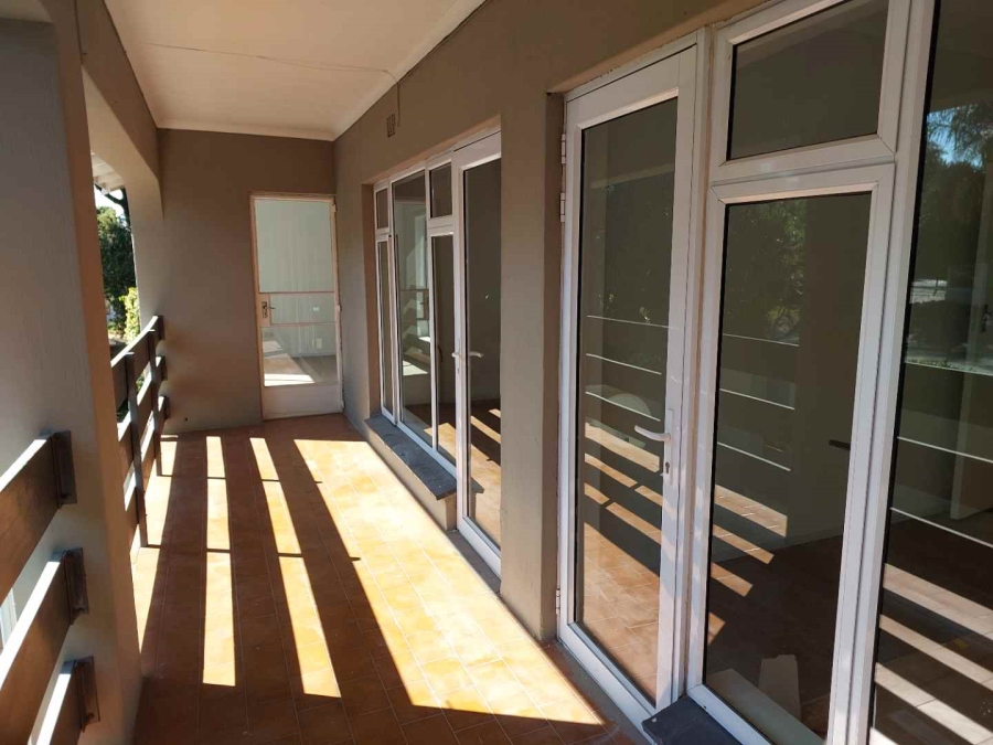 To Let 4 Bedroom Property for Rent in Morningside Gauteng