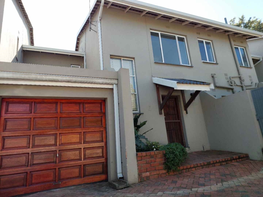 To Let 4 Bedroom Property for Rent in Morningside Gauteng